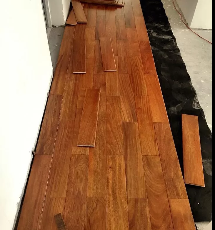 Những hạn chế khi sử dụng sàn gỗ giá rẻ