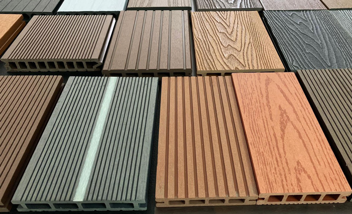 Giá Sàn Nhựa Ngoài Trời