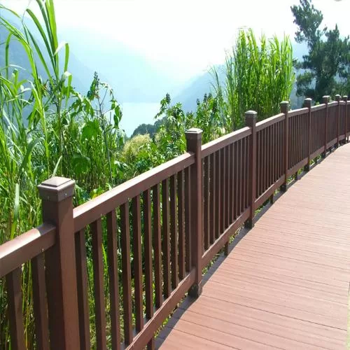 Lan can gỗ nhựa ngoài trời