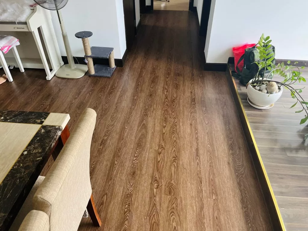Ứng dụng của sàn nhựa vân gỗ trong căn hộ và chung cư
