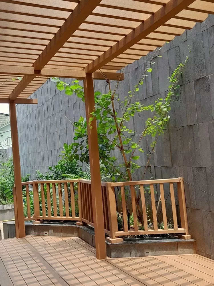 Ưu điểm của trụ gỗ nhựa ngoài trời