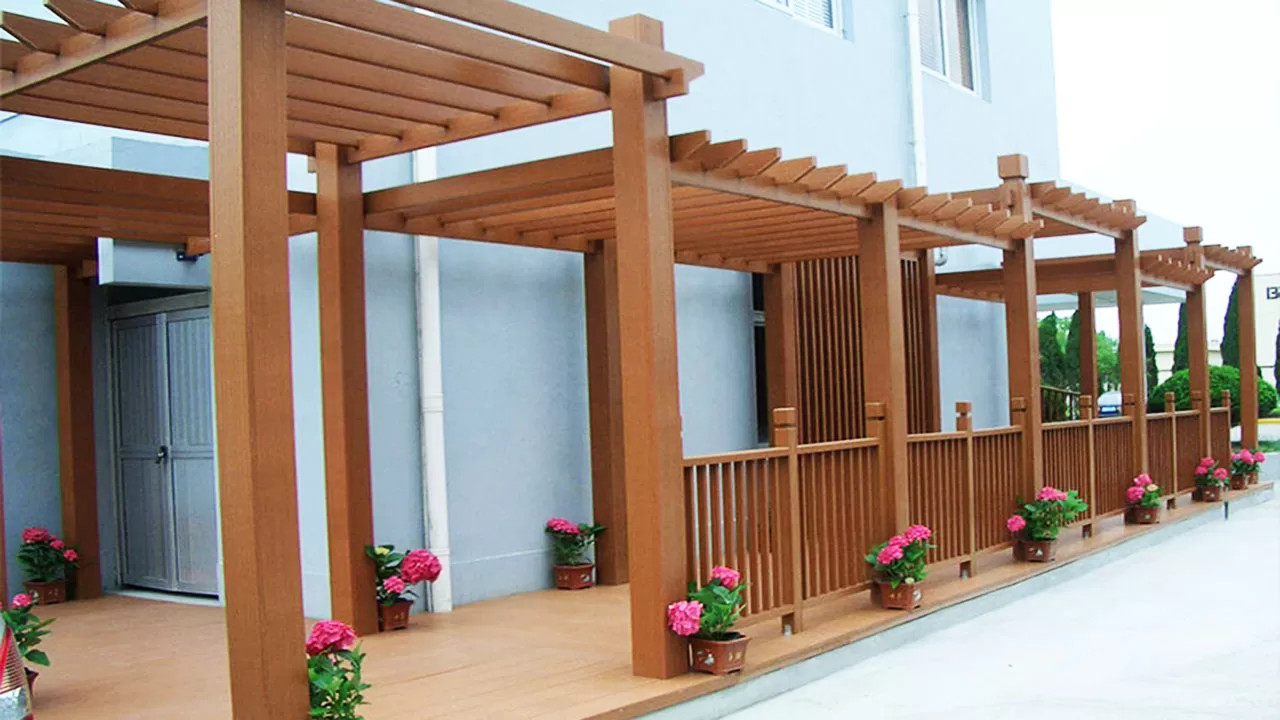 Ứng dụng của trụ gỗ nhựa ngoài trời