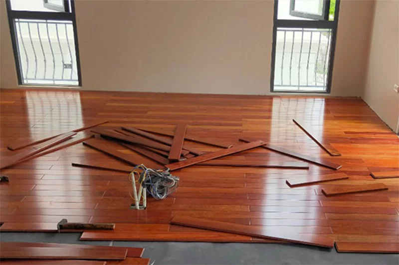 Ưu điểm khi sử dụng dịch vụ thi công sàn gỗ tại Hà Nội của chúng tôi